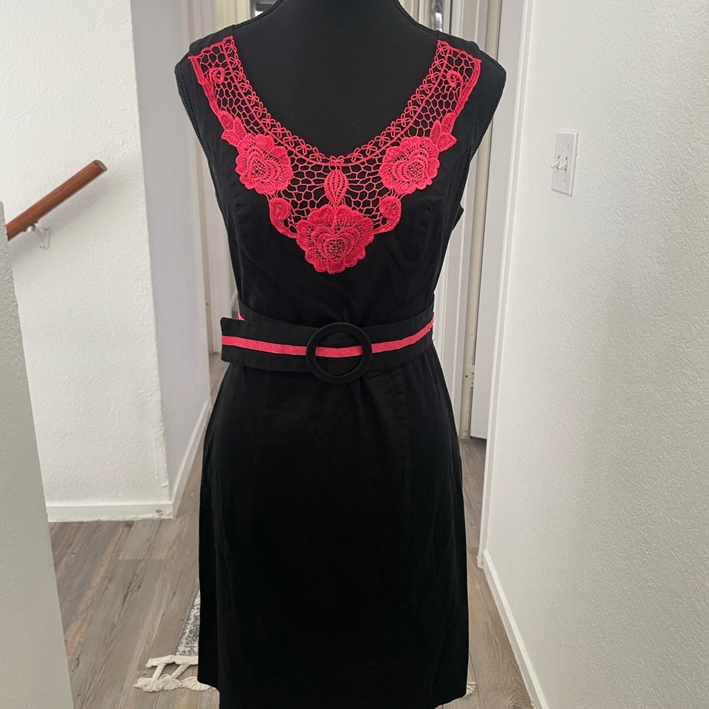 Maurices Black and Red Sheath Midi Dress V-Neck Sleeveless